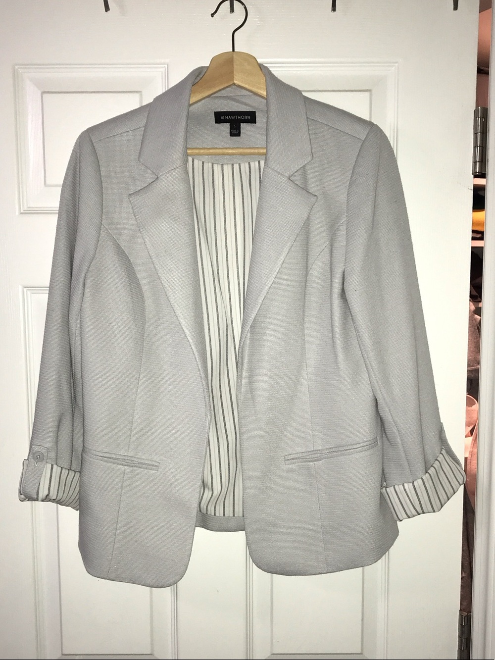 41 Hawthorn Light Gray Women's Blazer with Striped Lining